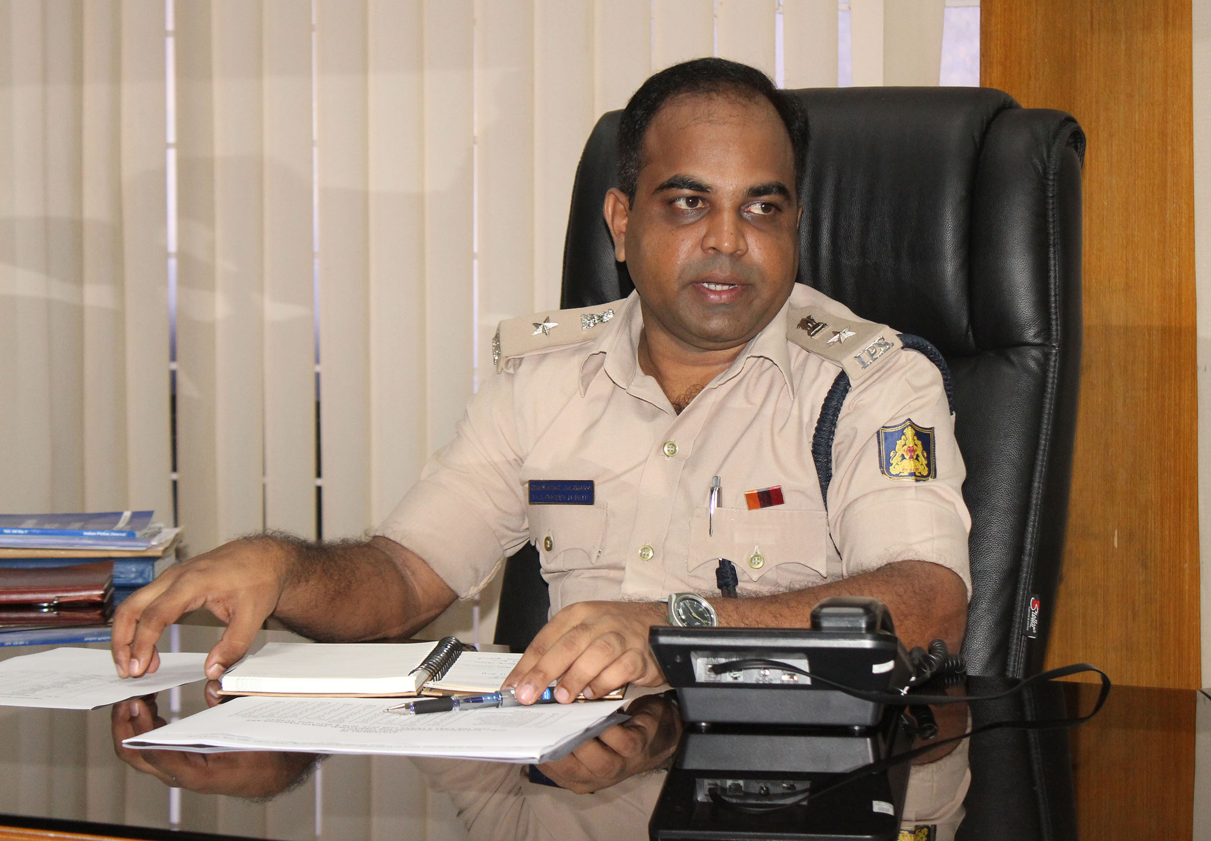 ಅಪಾಯಕಾರಿ ಸ್ಥಳದಲ್ಲಿ ಮೋಜು: ಆತ್ಮಹತ್ಯೆ ಯತ್ನ; ಪ್ರಕರಣ ದಾಖಲು